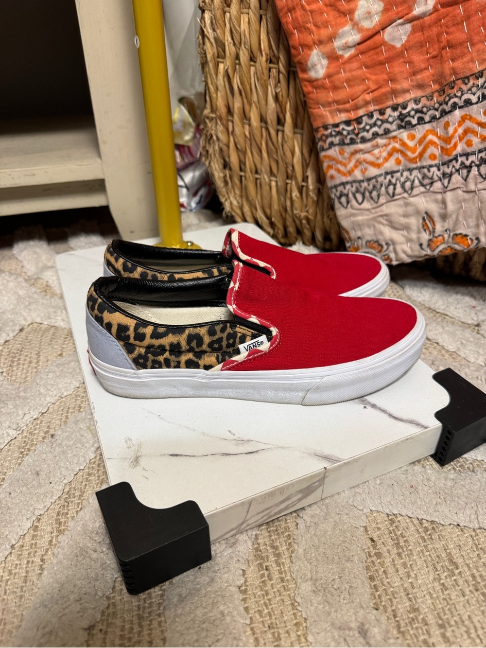 Womens Vans - Picture 6 of 8